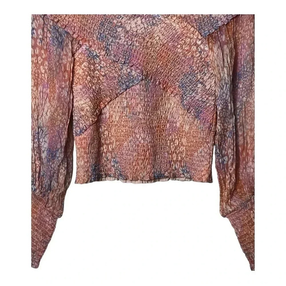 1526. BB DAKOTA BY STEVE MADDEN RUFFLED SMOCKED CROPPED BLOUSE SIZE SMALL - Picture 5 of 11